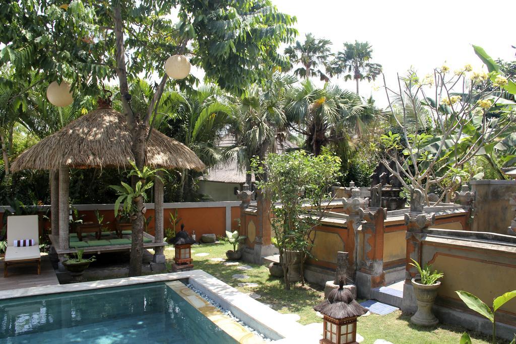 Papaya Guesthouse Canggu  Ngoại thất bức ảnh